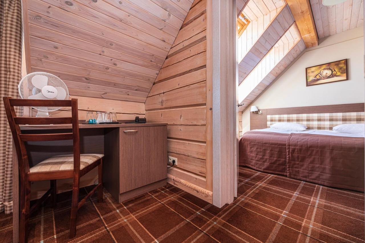 Hotel Gradiali Anykščiai Exteriér fotografie