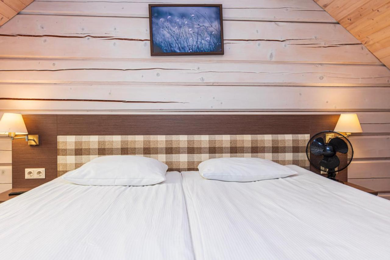 Hotel Gradiali Anykščiai Exteriér fotografie