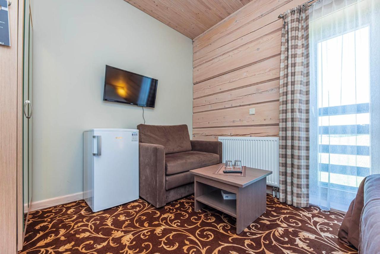 Hotel Gradiali Anykščiai Exteriér fotografie