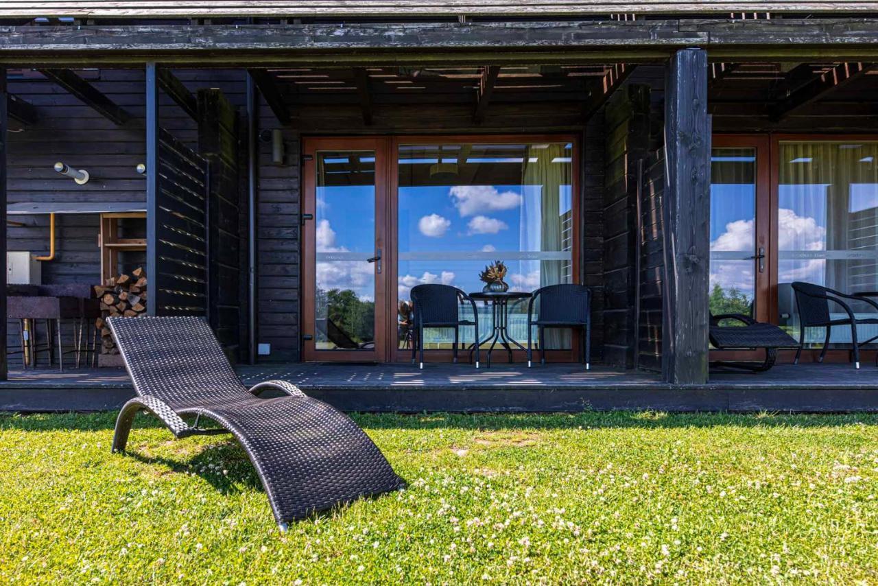 Hotel Gradiali Anykščiai Exteriér fotografie